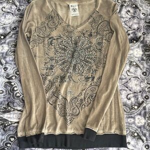 Vocal Tan and Black Graphic Long Sleeve Blouse